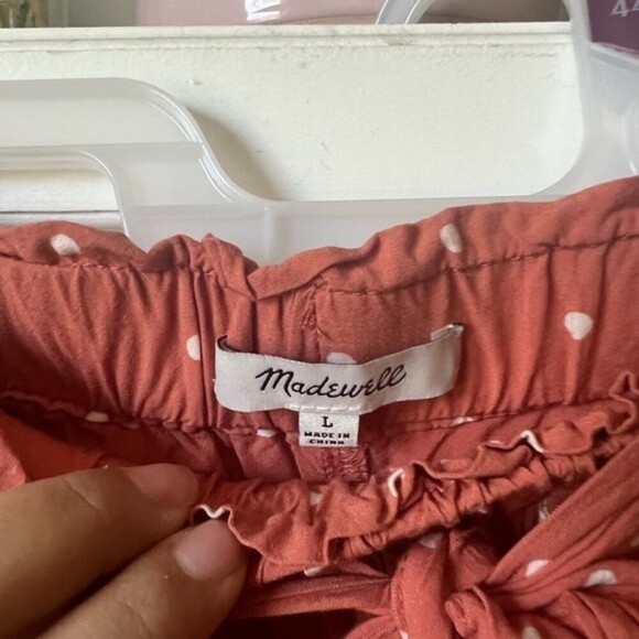 Madewell Drapey Pull-On Shorts - Picture 6 of 7